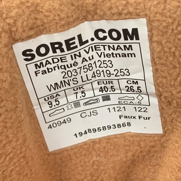 Sorel Kinetic Breakthru Conquest Waterproof Boots - Picture 13 of 13